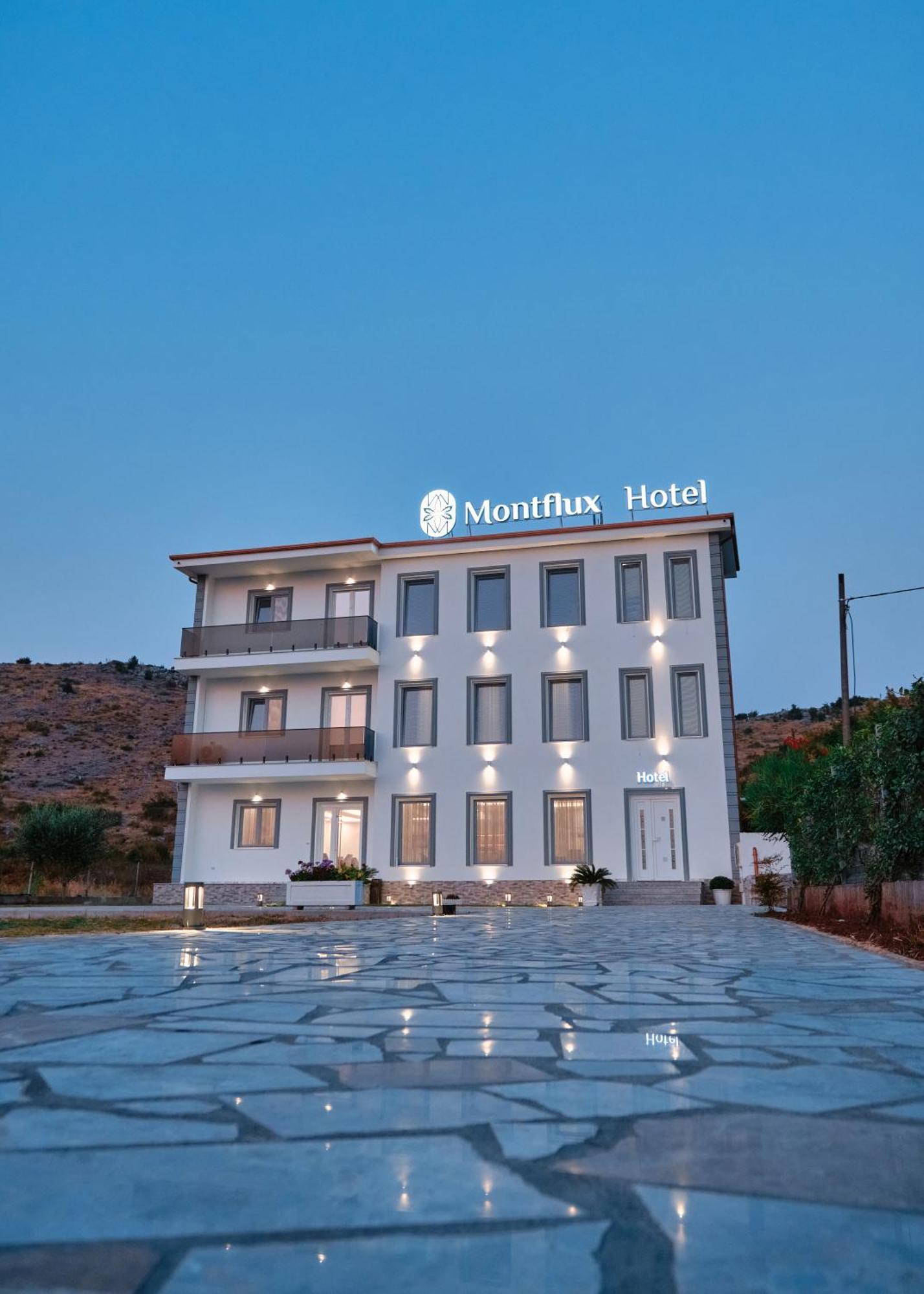 Montflux Hotel Boks Exterior photo